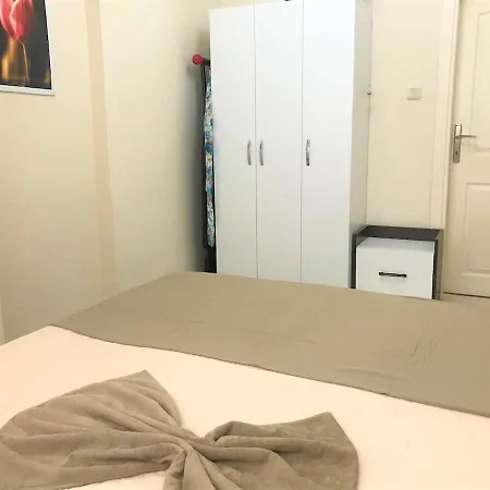 Apartment Enjoy Peace And Quiet In A Beautiful Private Home In Brilliant Location In Side Side